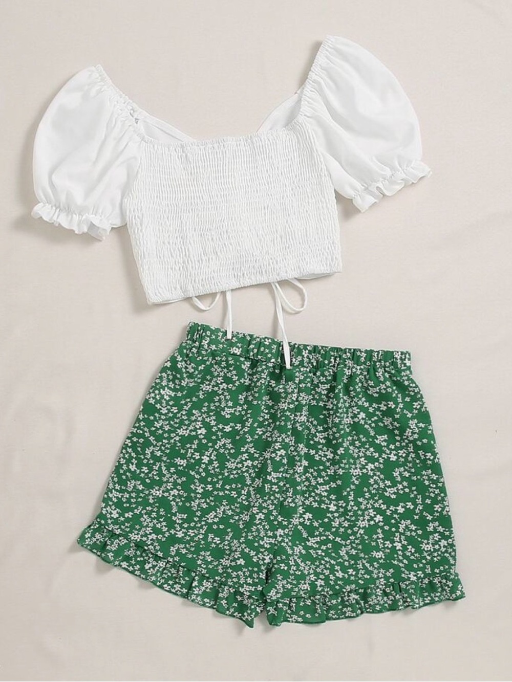 Puff Sleeve Shirred Drawstring Front Top & Ditsy Floral Ruffle Hem Shorts Sz 2 - Picture 3 of 8